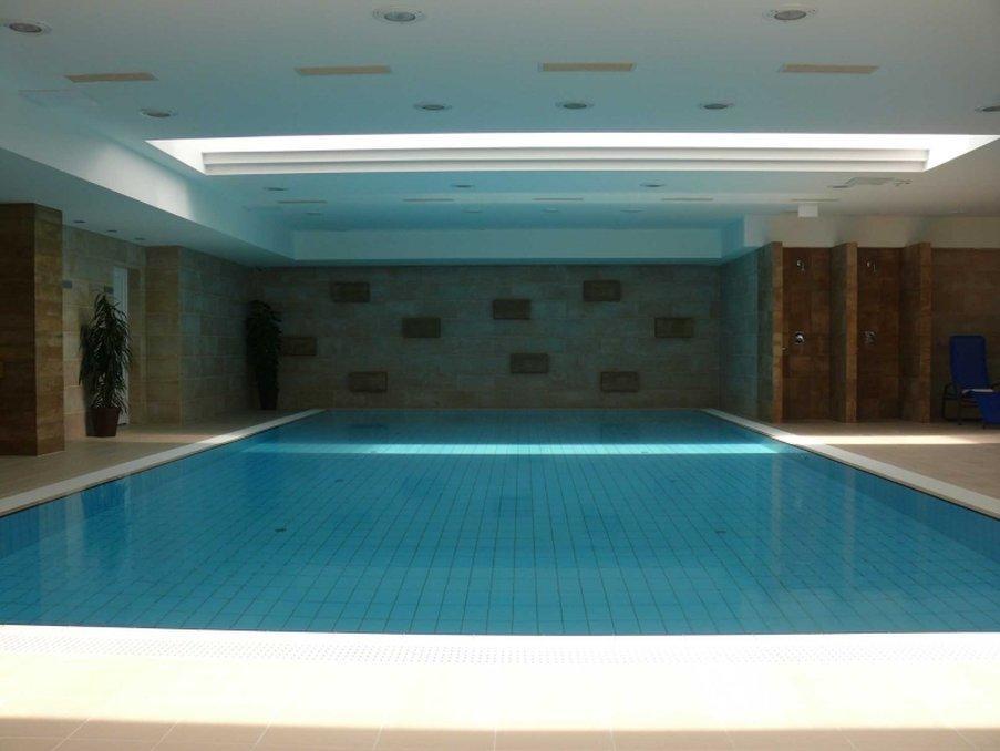 Garden Hotel Wellness Es Konferencia Сольнок Удобства фото